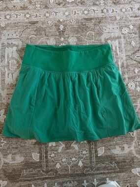 Aritzia TNAction Tennis Skort
